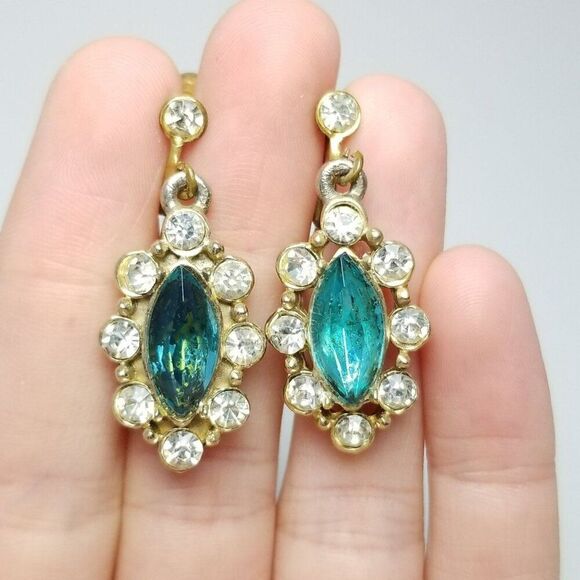 Vintage Blue Marquise Rhinestone Dangle Clip On Earrings, Gold Tone Setting - Picture 1 of 6